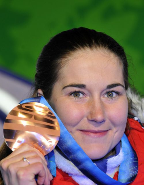 Šárka Záhrobská s bronzovou olympijskou medailí